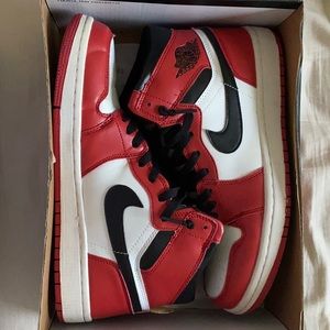 Jordan 1 retro Chicago 2015 release